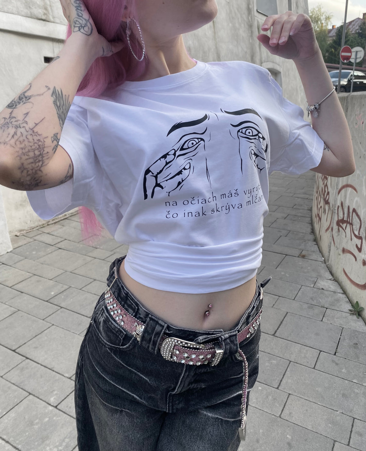 Saul inspired merch - Hlboko v očiach