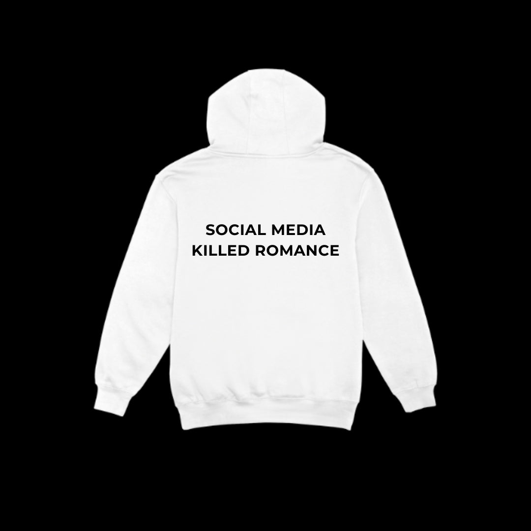 Mikina s nápisom "SOCIAL MEDIA KILLED ROMANCE"